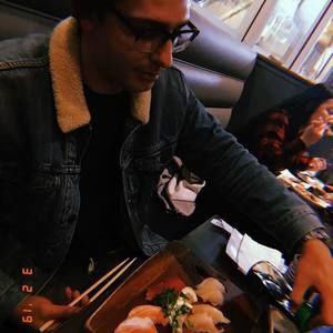 Meet your Posher, Ethan